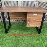 Bàn làm việc có hộc treo màu 6089