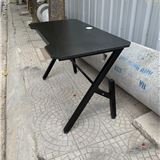 Bàn Y Gaming mặt Vát đục lỗ giữa Full đen