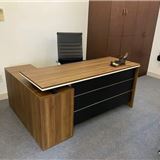 Bàn giám đốc + tủ phụ 1m4 * 70