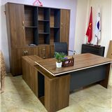 Bàn giám đốc + tủ phụ 1m6 * 80